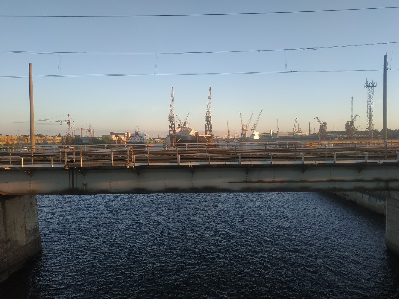 Spot photo 38