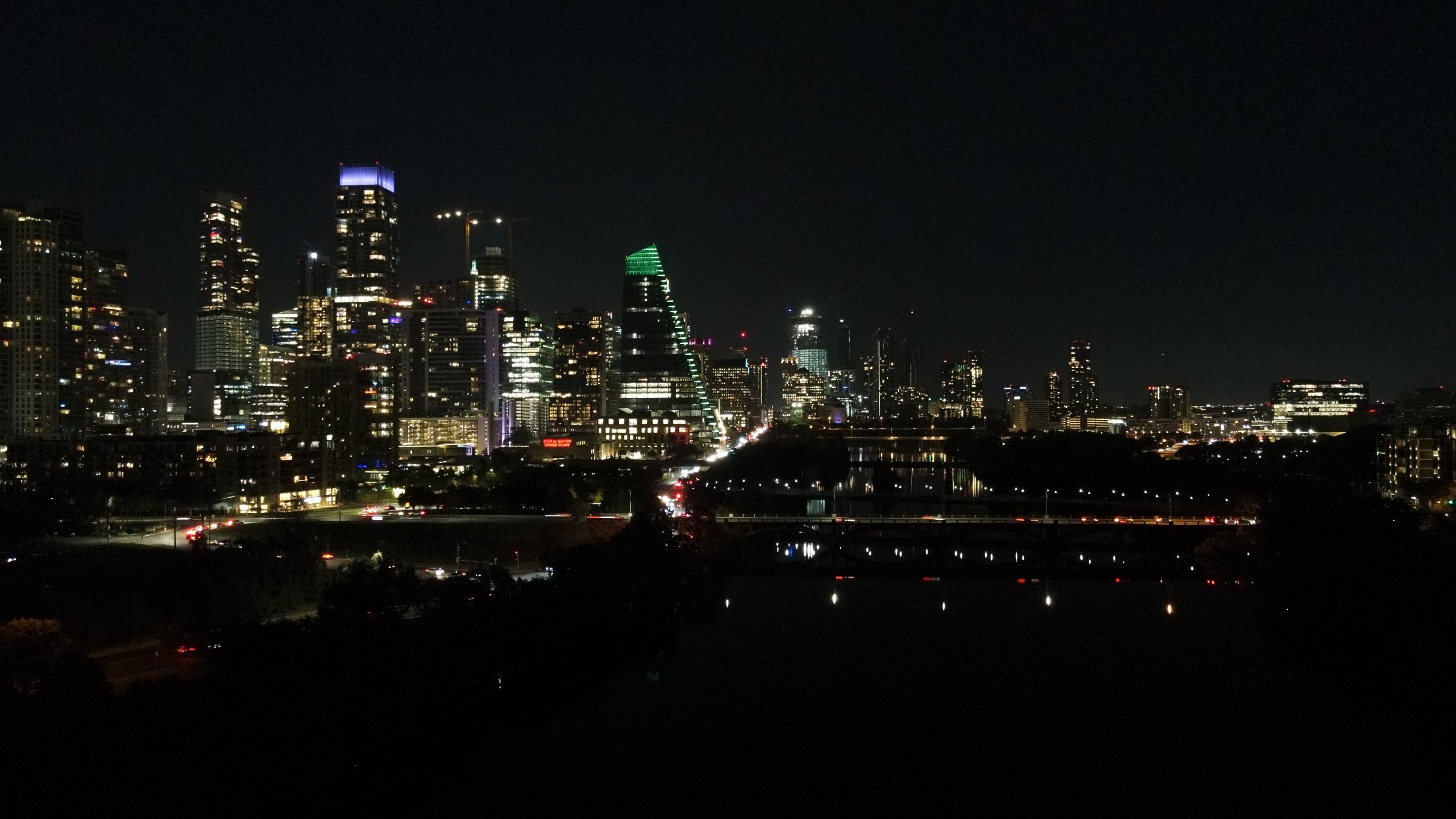 Spot photo 1