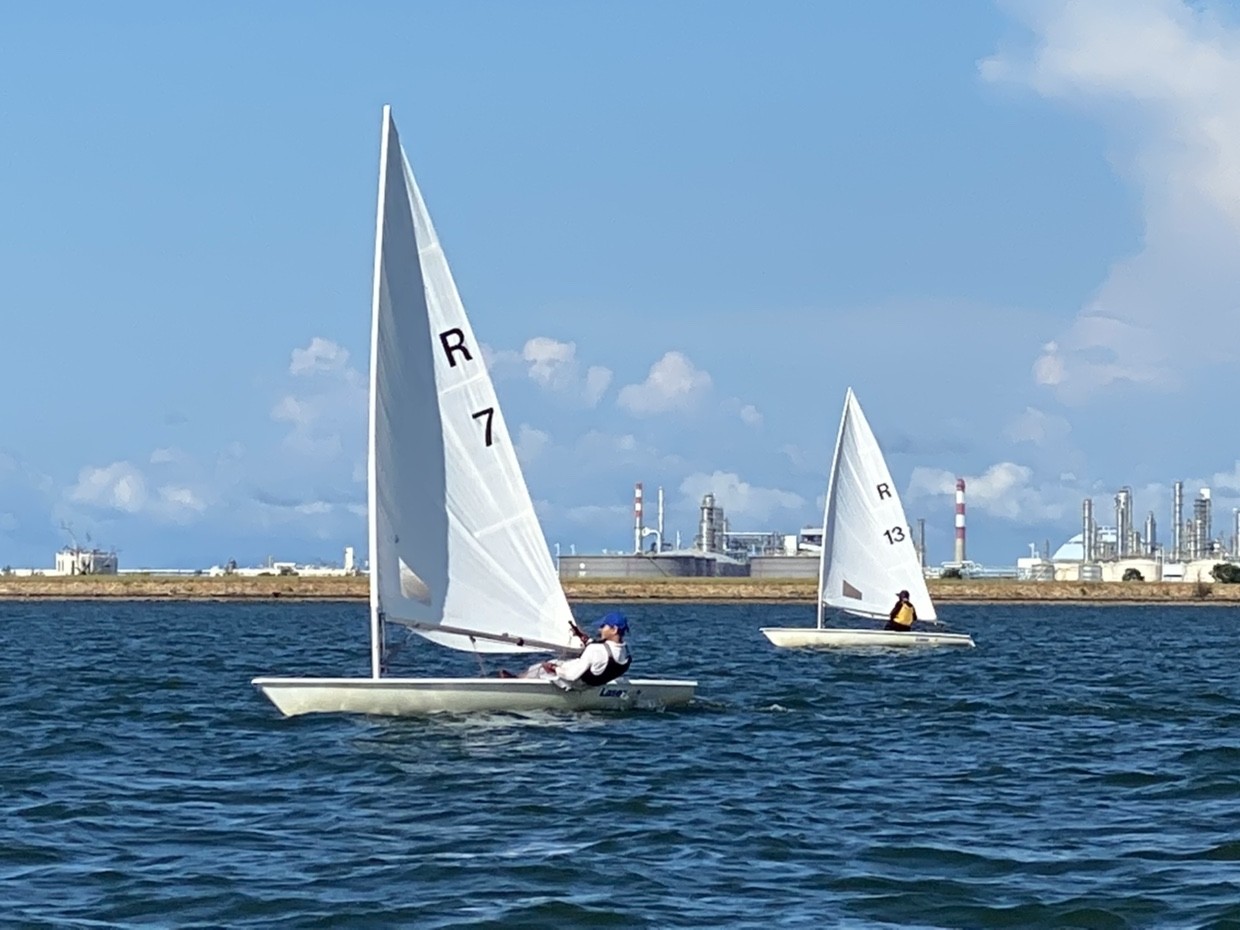 Spot photo 35