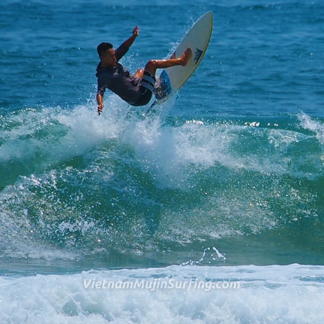 Spot photo 48