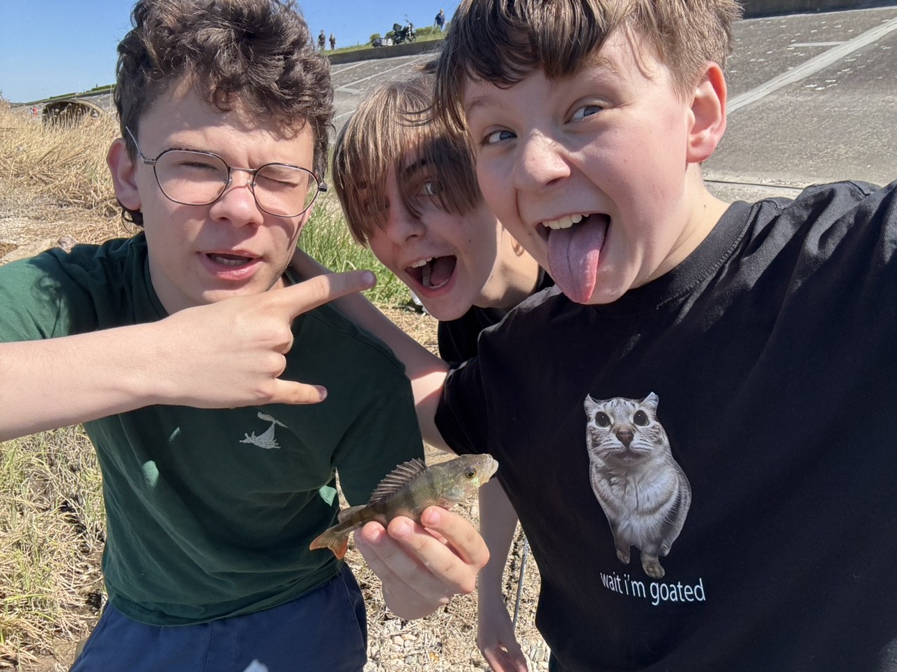 Spot photo 1