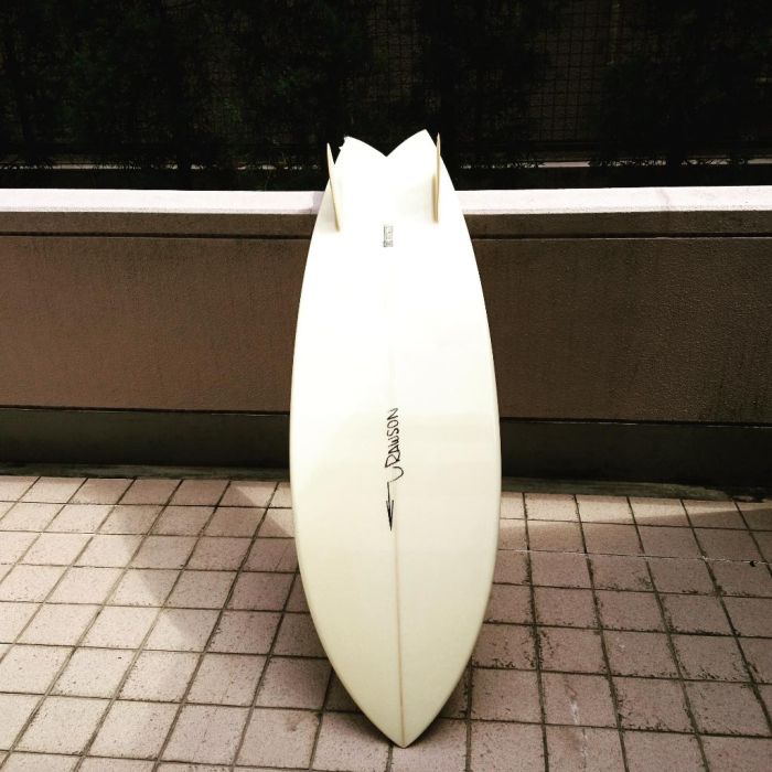 Spot photo 1